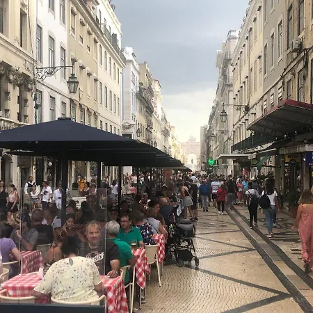 Center Rua Augusta Modern Art Лиссабон